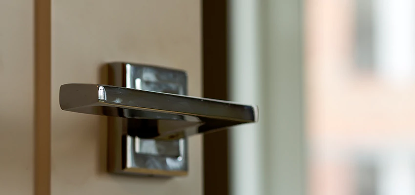 Door Lever Knob Repair in Oasis, California