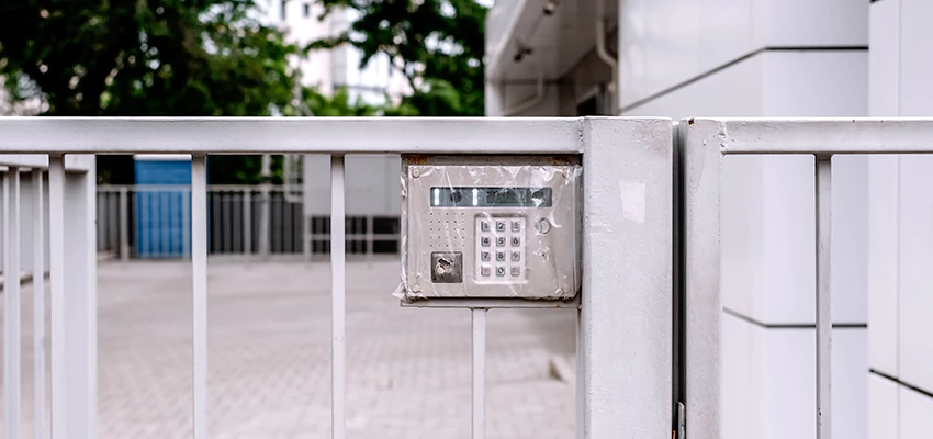 Gate Locks For Metal Gates in Oasis, California