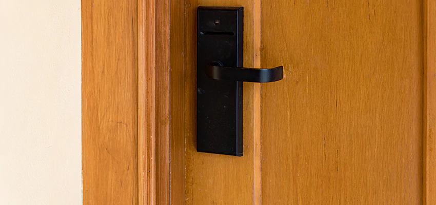 Home Security And Alarm Monitoring in Oasis, California