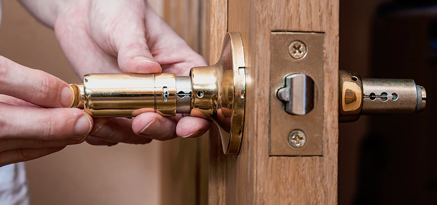 Padlock Lock Replacement Assistance in Oasis, CA